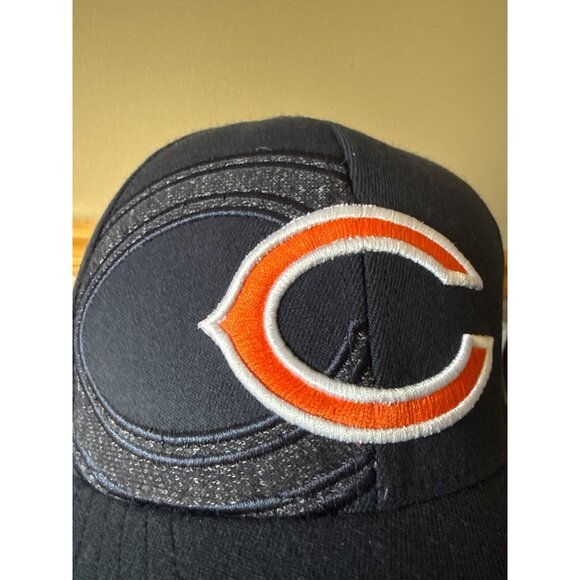 Chicago Bears Reebok NFL Equipment Fitted Cap Logo Small - Picture 2 of 14